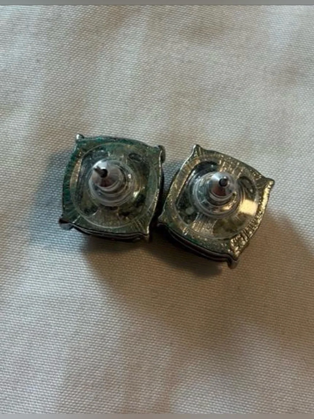 Kate Spade Silver Glitter Square Stud Earring